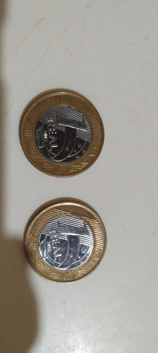 Vendo Essas Duas Moedas (Usado)