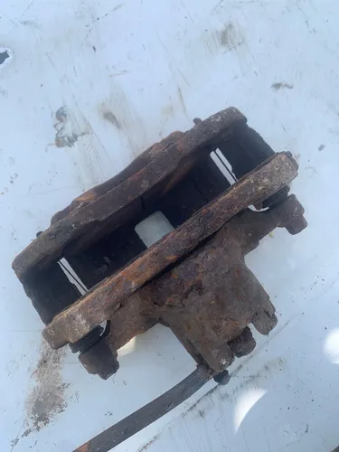 Mordaza Caliper Dodge Caliber (Usado)