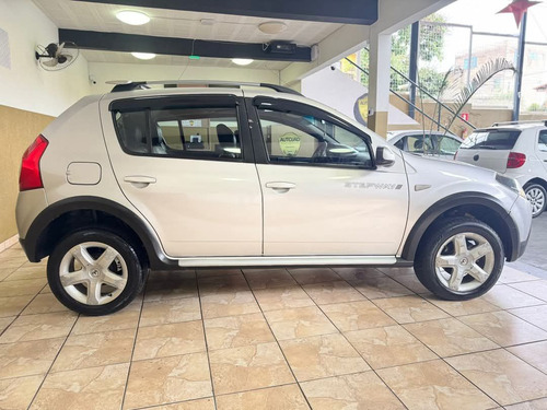 Renault Sandero Stepway Renault Sandero Stepway 1.6 16V (Flex)