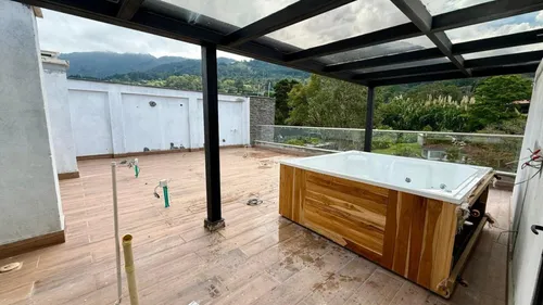 Apartamento En Venta En Loma Del Escobero. Cod V12705