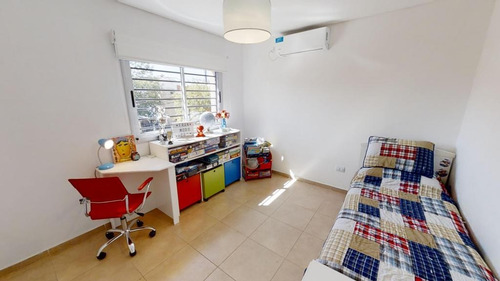Imagen 4 de 14 de Casa Con Jardín 4 Ambientes, 3 Dormitorios
