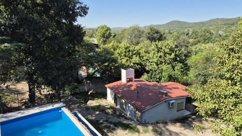 Casa De 3 Dormitorios - Los Aromos - Pileta