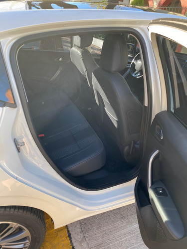 Peugeot 208 1.6 Feline