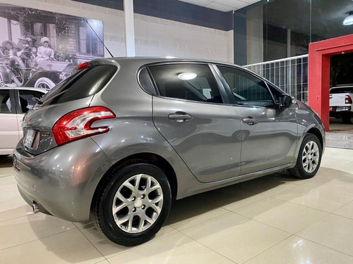 Imagen 5 de 15 de Peugeot 208 1.5 Allure 2013 43.000kms