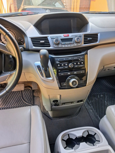 Honda Odyssey 3.5 Touring Minivan Cd Qc Dvd At