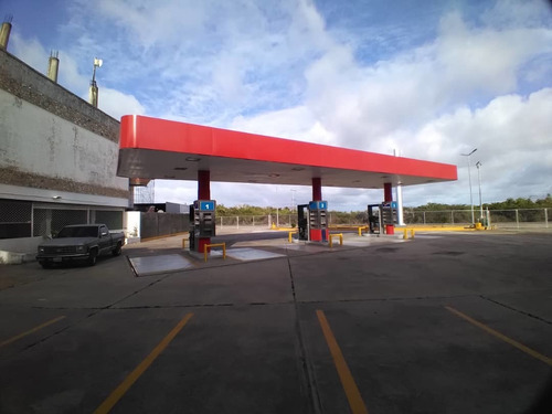 Imagen 3 de 8 de Estacion De Gasolina Luz Castro Edo. Falcón