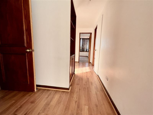 Departamento Venta En El Bosque A Paso Metro Tobalaba.