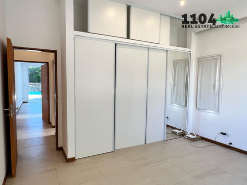 Imagen 25 de 30 de Casa En Venta - Los Eucaliptus - 305m2/784m2 5 Ambientes
