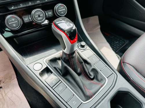 Volkswagen Jetta 2.0 Gli Dsg At