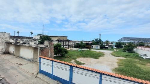 Imagen 17 de 21 de Tibisay Rojas Vende Edificio De Oficinas En El Centro Colonial De Puerto Cabello Cod. 171351