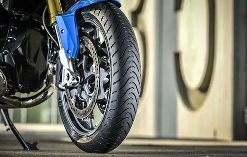 Pneu Metzeler Roadtec 01 120/70-17 Dianteiro