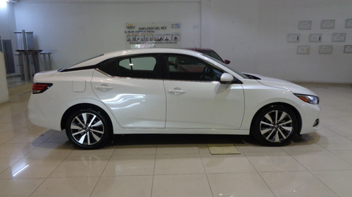 Imagen 12 de 13 de Nissan Sentra 2021
