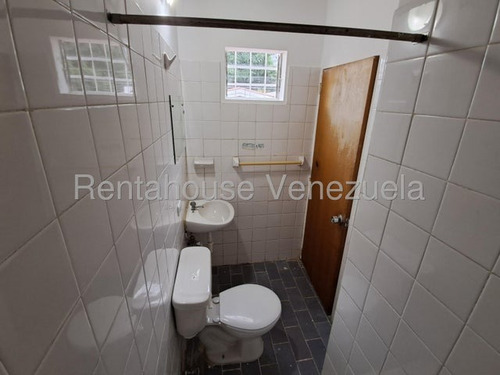 Alquielr De Agradable Anexo En Prados Del Este. Mls 25-10659. Mjs.