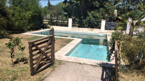 Imagen 22 de 22 de En Venta. Moderna Quinta Barrio Real De Junin, Provincia De Buenos Aires. Calle Los Nardos