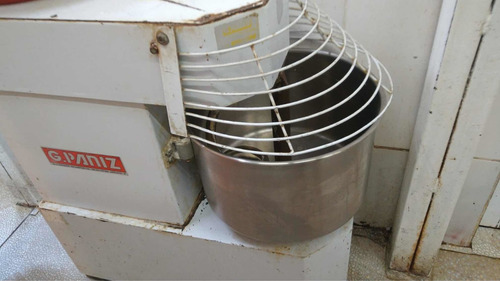 Imagem 2 de 3 de Equipamento Para Pizzaria