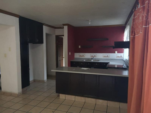 Imagen 2 de 12 de Casa Sola En Venta Fracc. Los Angeles, Dgo