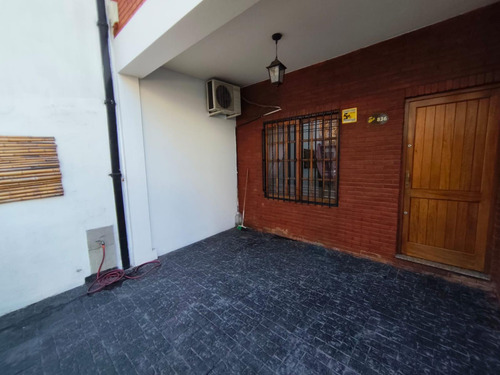 Venta/ph/4 Ambientes/aptocredito/cochera/patio/parrilla/permuta/liniers