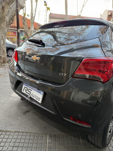 Chevrolet Onix 1.4 Ltz At 98cv