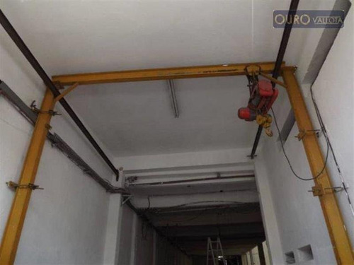 Imagem 12 de 26 de Galpão Com 1.750 M² De Área Construída. - 14303