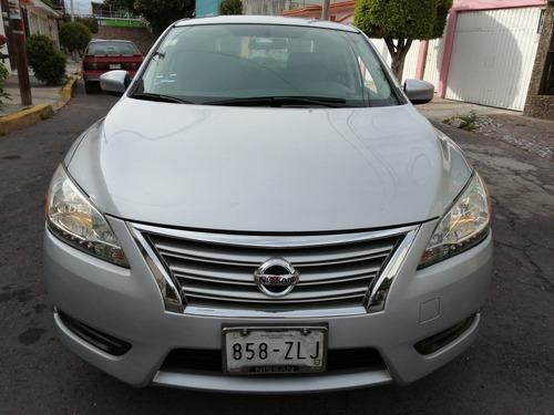 Imagen 7 de 15 de Nissan Sentra 2014 1.8 Sense Mt