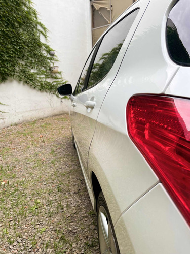 Imagen 6 de 19 de Peugeot 308 2012 2.0 Feline 143cv Tiptronic