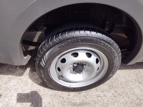 Imagem 6 de 10 de Fiat Strada 2018 1.4 Hard Working Flex 2p