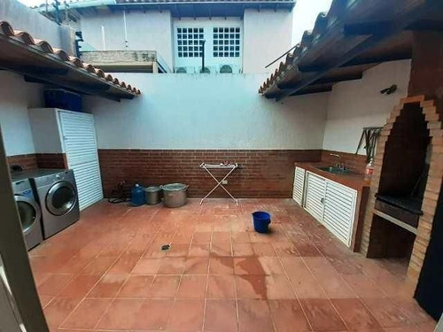 Imagen 12 de 13 de Venta De Townhouse En Avenida Juan Baustista, Isla De Margarita 0424 8255686