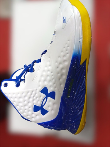 Tenis Sthepen Curry Nation Dub (Usado)