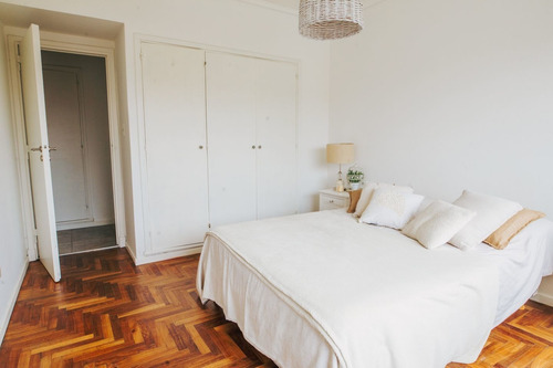 Imagen 8 de 11 de Hermoso 2 Ambientes A La Calle C/ Balcon! Villa Primera