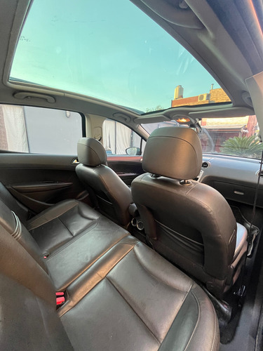 Peugeot 308 2.0 Feline 143cv