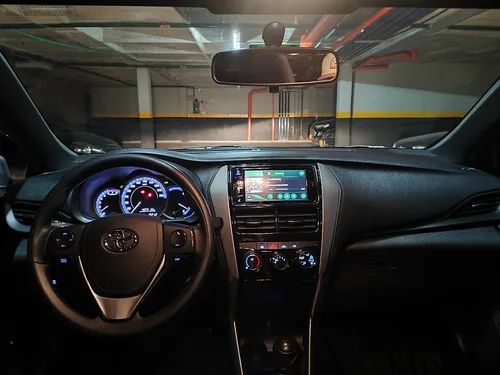 Toyota Yaris Xl 1.5 Mecánico 2022