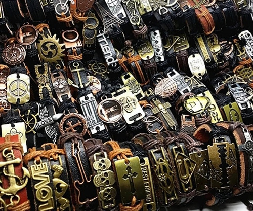 Pulseras De Cuero Con Adornos De Metal Al X Mayor