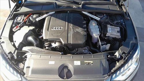 Audi A4 2.0 TFSI MHEV S LINE S TRONIC