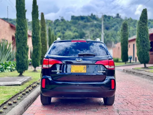 Kia Sorento 2.4 Radical 4x2