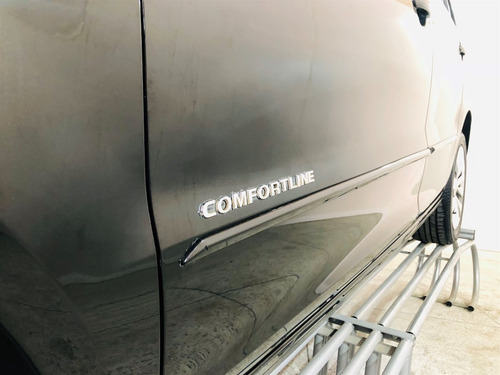 Volkswagen Spacefox 1.6 Msi Comfortline 8v Flex 4p Manual