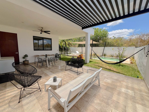Casa En Temozon En Venta Con Paneles Solares