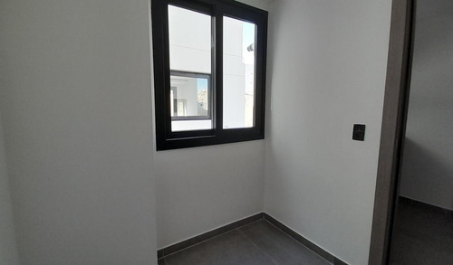 Departamento De 3 Ambientes A Estrenar En Flores.