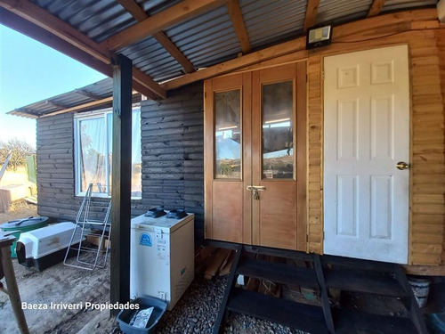 Parcela De 5000m2 , Con Casa En Venta En Cauquenes