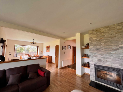 Venta De Casa En Lomas De Coihuin (71453)