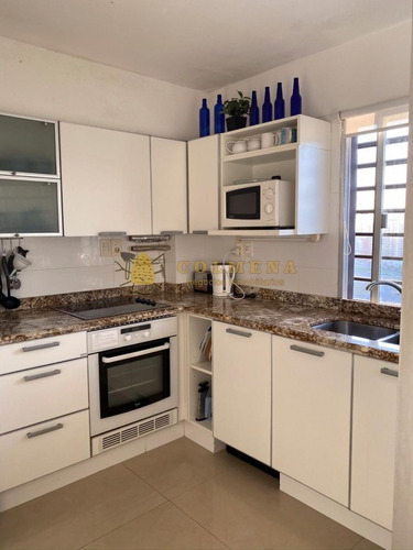 Piso Alto En Brava- Ref: 4024
