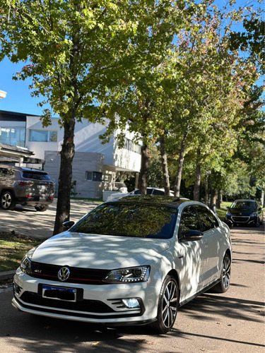 Volkswagen Vento 2.0 Tsi Gli 211cv App Connect + Nav