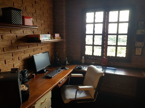 Casa De Condomínio À Venda Na Rua D, Braunes, Nova Friburgo - Rj - Liv-7661