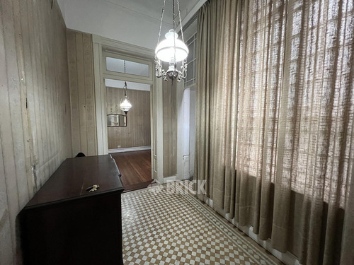 Bartolome Mitre Al 2600 - Lateral 77 M2 Impecable