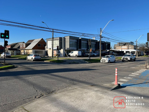Local Comercial En Arriendo, 109 M2, Excelente Ubicación