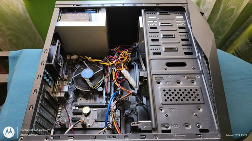 Cpu Intel I3 De Octava Generación (Usado)