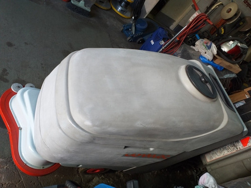 Imagen 4 de 4 de Lavadora De Piso Comac Omnia 26b