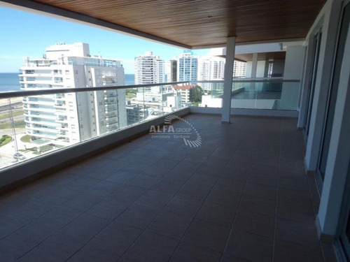 Imagen 2 de 24 de Departamento - Playa Brava - Punta Del Este Brava