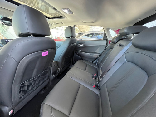 Imagen 11 de 20 de Hyundai Kona Eléctrica