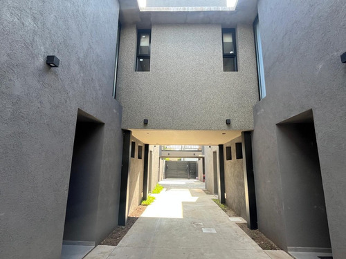 Excelentes Duplex De Tres Dormitorios De Categoría A Estrenar