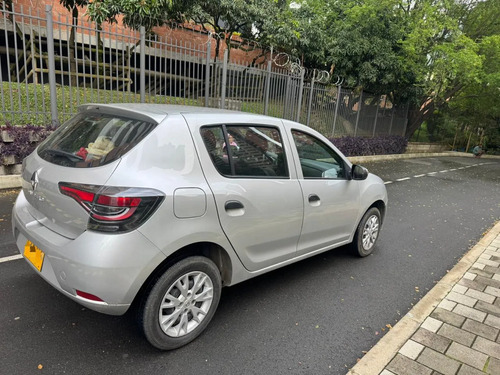 Renault Sandero 1.6 Life